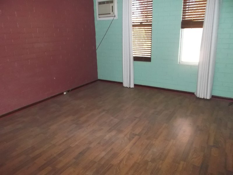 3/2 Limpet Crescent, South Hedland WA 6722