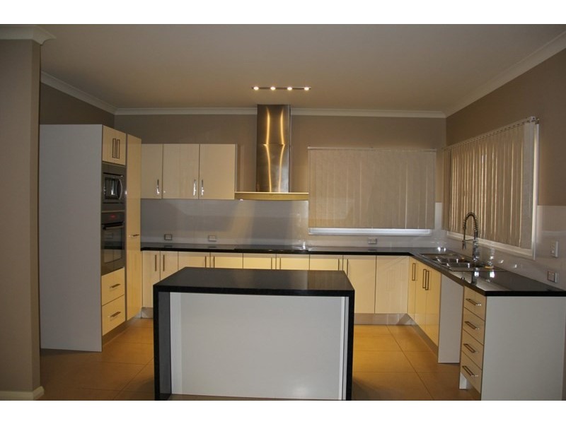 83 Limpet Crescent, South Hedland WA 6722