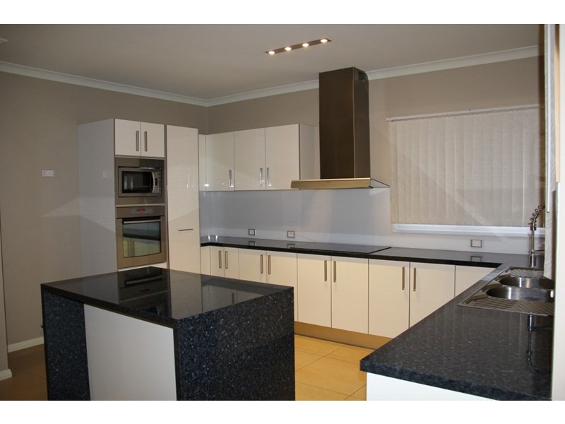 83 Limpet Crescent, South Hedland WA 6722