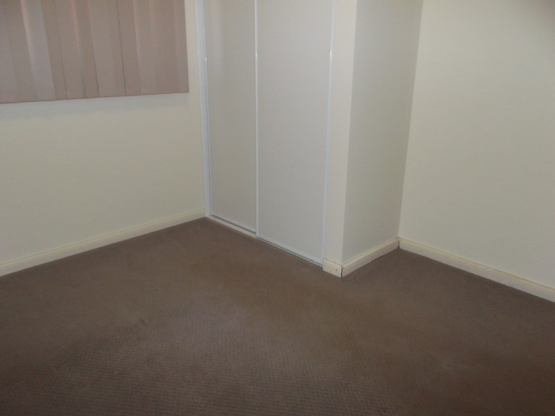 1/2. Phalarope Way, South Hedland WA 6722