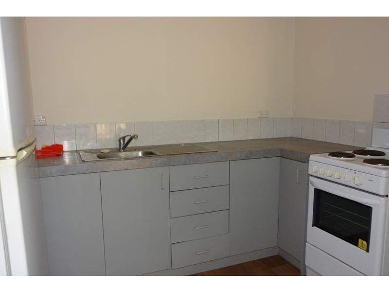 2/2 Scadden Road, South Hedland WA 6722