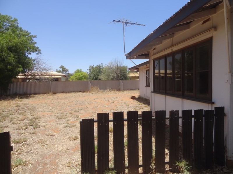 9 Logue Court, South Hedland WA 6722