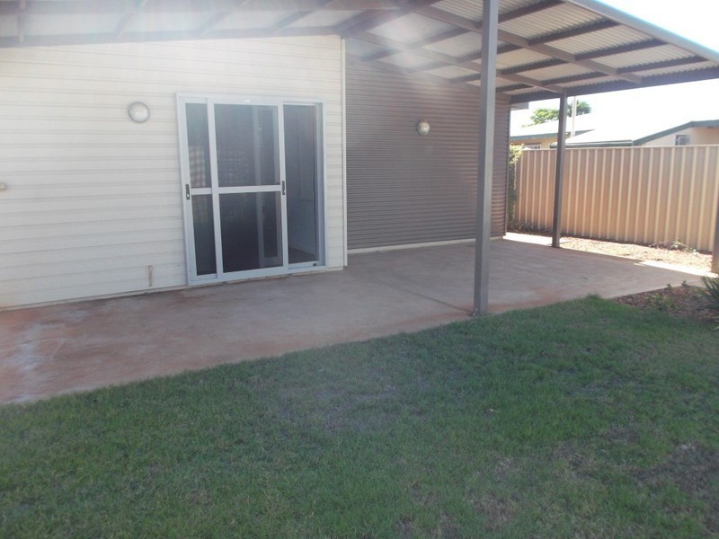 1/10 Weaver Place, South Hedland WA 6722