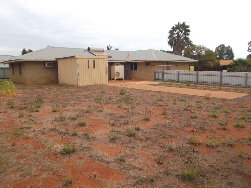5 Huxtable Crescent, South Hedland WA 6722