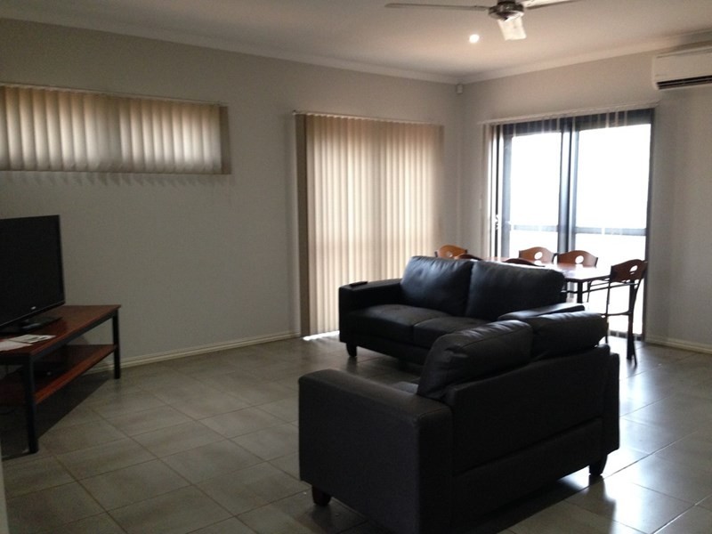 4/2 Buoy Close, South Hedland WA 6722