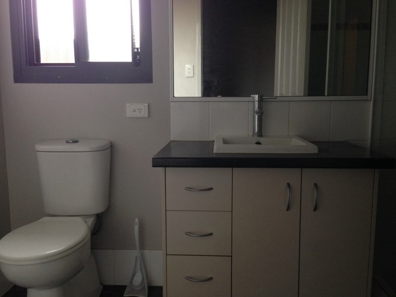 4/2 Buoy Close, South Hedland WA 6722