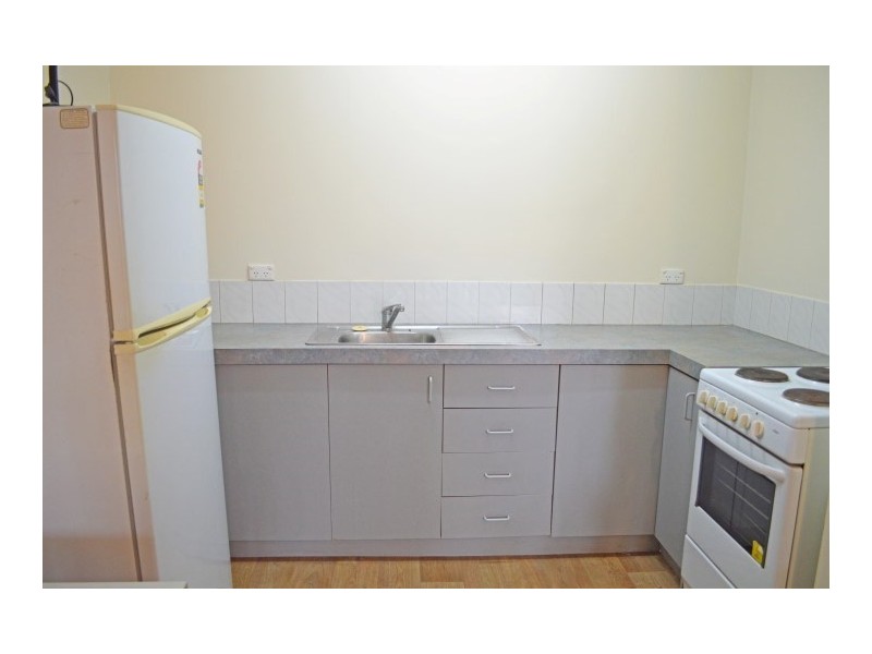 2/2 Scadden Road, South Hedland WA 6722