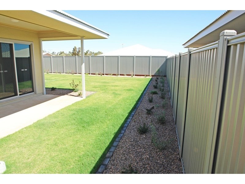 7 Trevally Road, South Hedland WA 6722