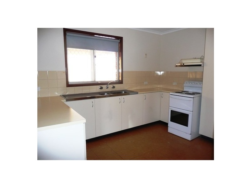 2 Dulverton Street, South Hedland WA 6722