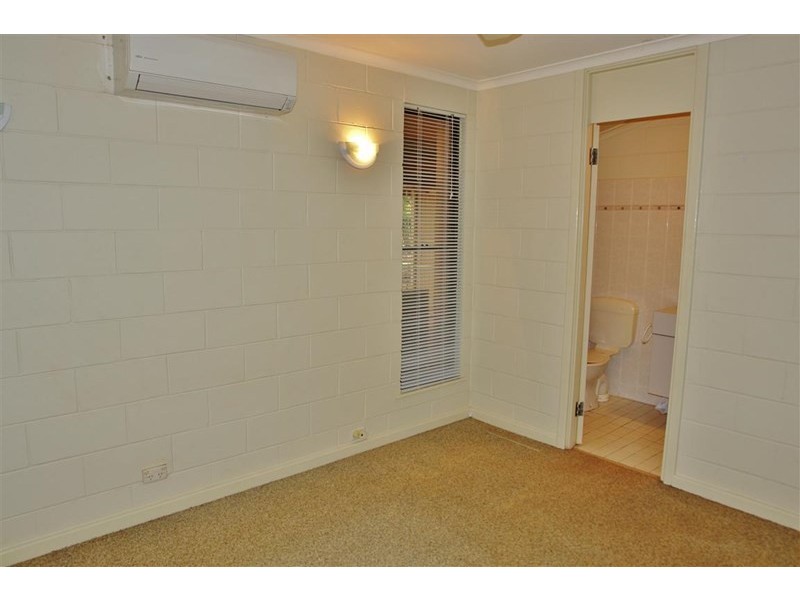 6 Hakea Court, South Hedland WA 6722