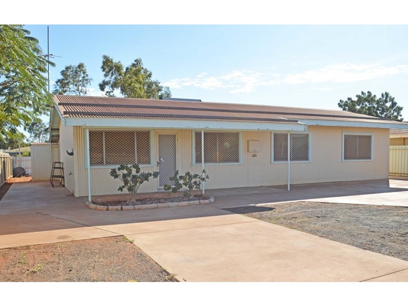 39 Somerset Crescent, South Hedland WA 6722