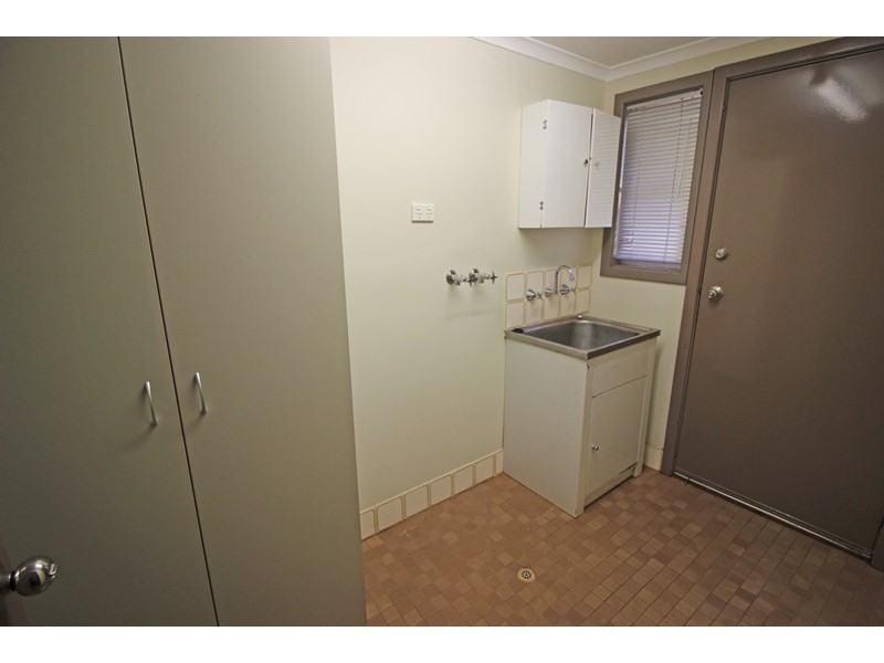 1/8 Yarrunga Crescent, South Hedland WA 6722