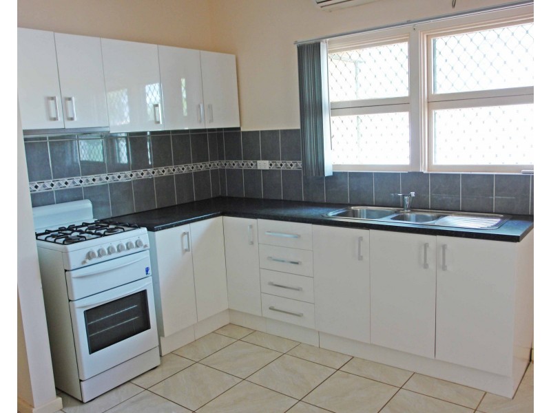 33 Edkins Place, South Hedland WA 6722