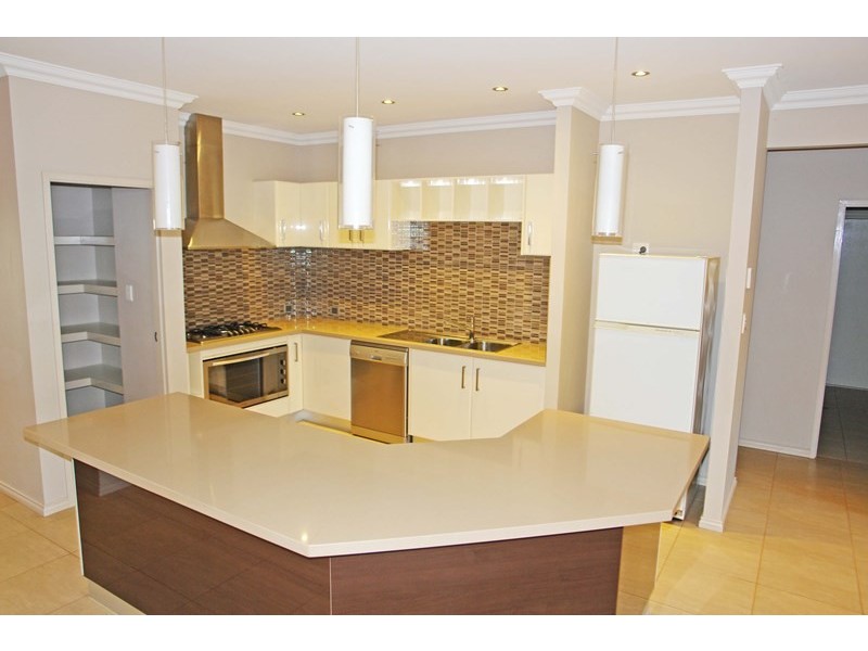 8 Lapwing Way, South Hedland WA 6722