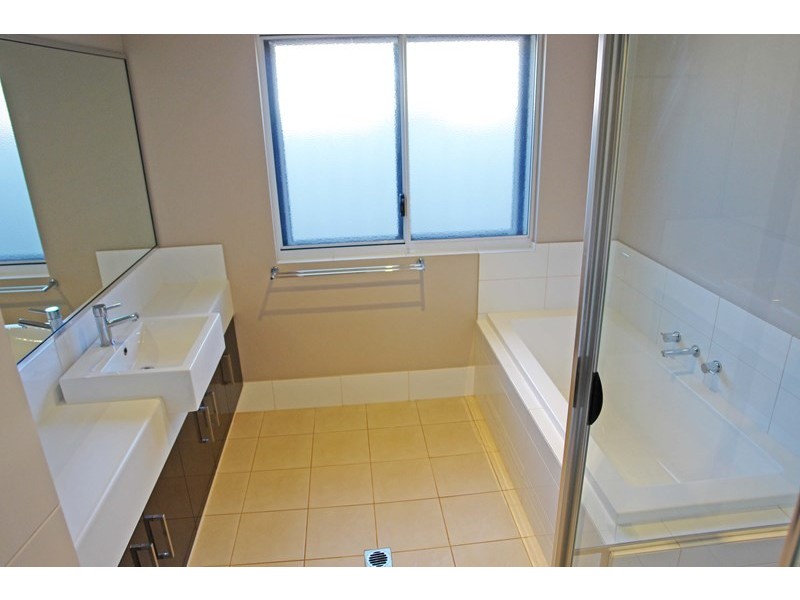 8 Lapwing Way, South Hedland WA 6722