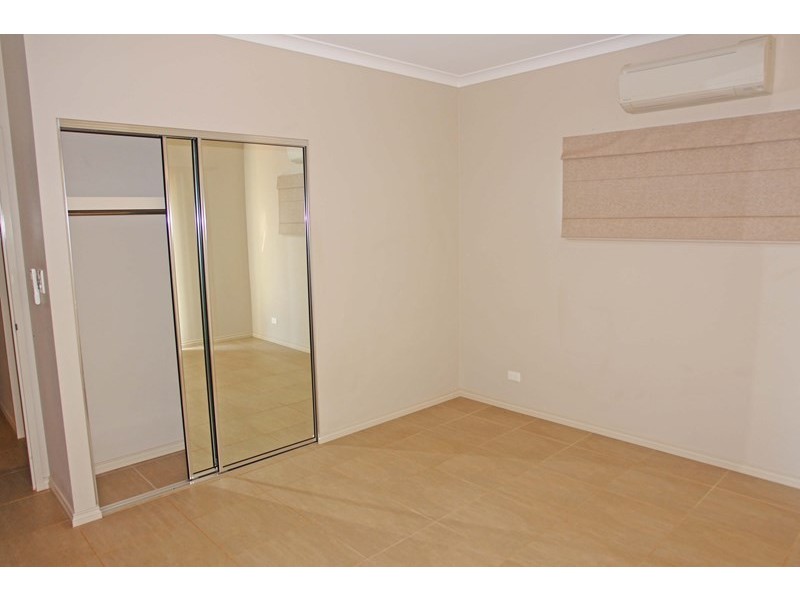 8 Lapwing Way, South Hedland WA 6722