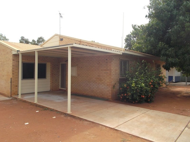 2 Wambiri Street, South Hedland WA 6722