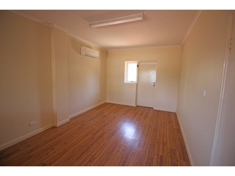 2 Wambiri Street, South Hedland WA 6722