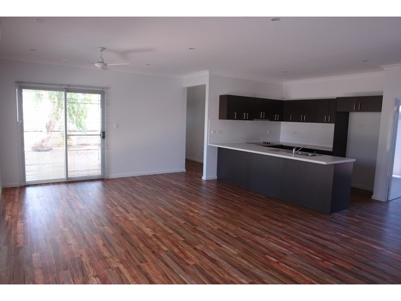 4 Sturt Place, South Hedland WA 6722