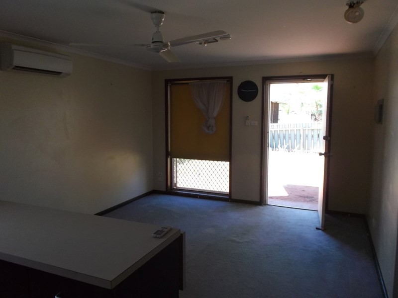 14D Yanderra Crescent, South Hedland WA 6722