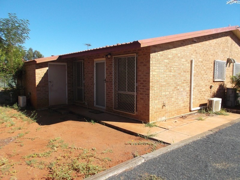 14D Yanderra Crescent, South Hedland WA 6722