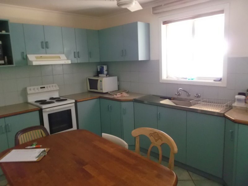 8 Kangaroo Place, South Hedland WA 6722