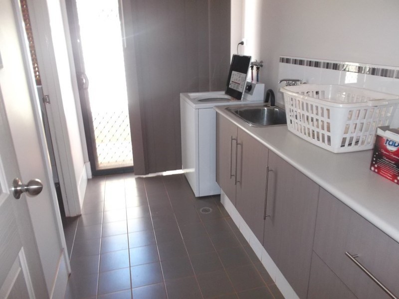 23 Snappygum Way, South Hedland WA 6722