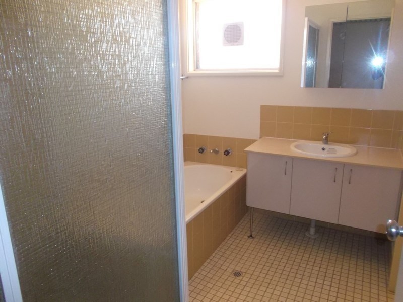 1 Kangaroo Place, South Hedland WA 6722