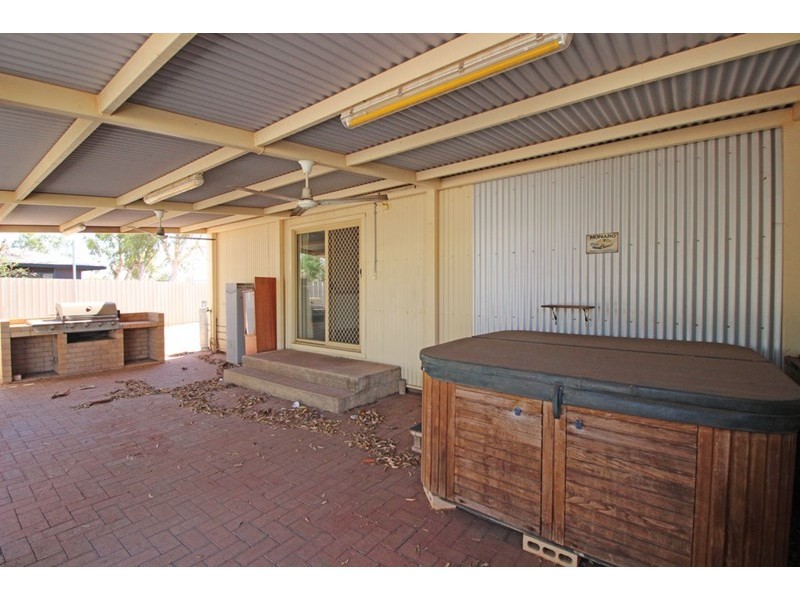 10 Roberts Street, South Hedland WA 6722