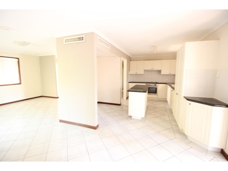 4 Dulverton Terrace, South Hedland WA 6722