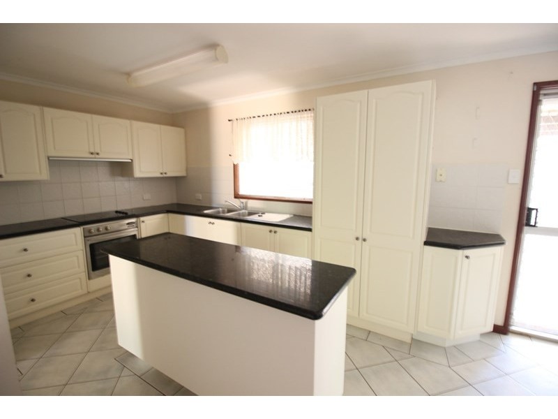 4 Dulverton Terrace, South Hedland WA 6722