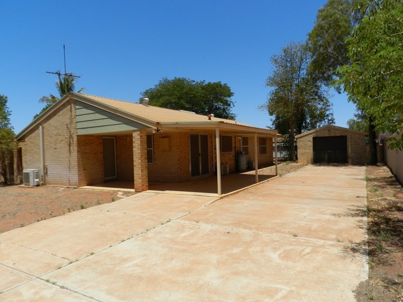 6 Delamere Place, South Hedland WA 6722
