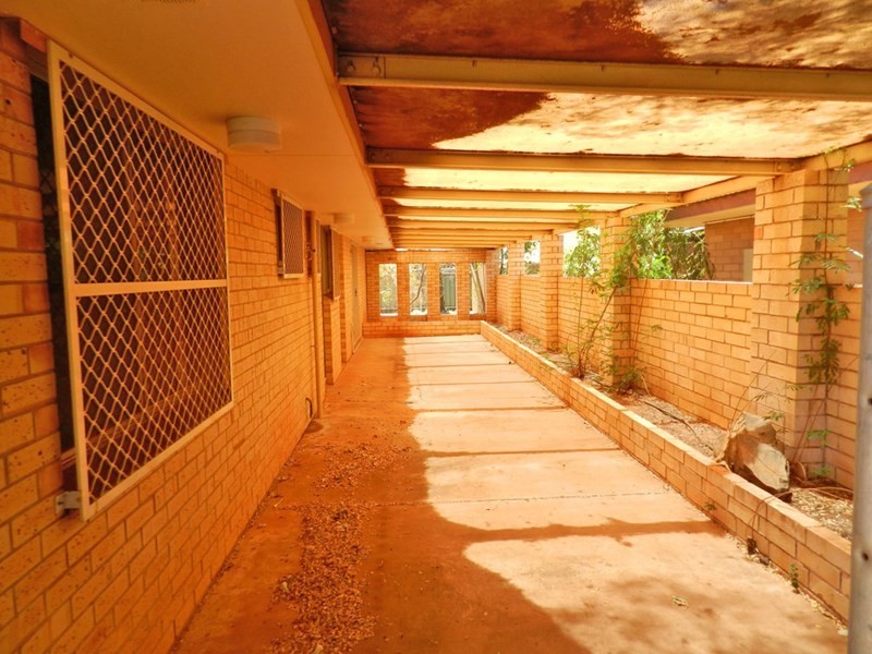 6 Delamere Place, South Hedland WA 6722