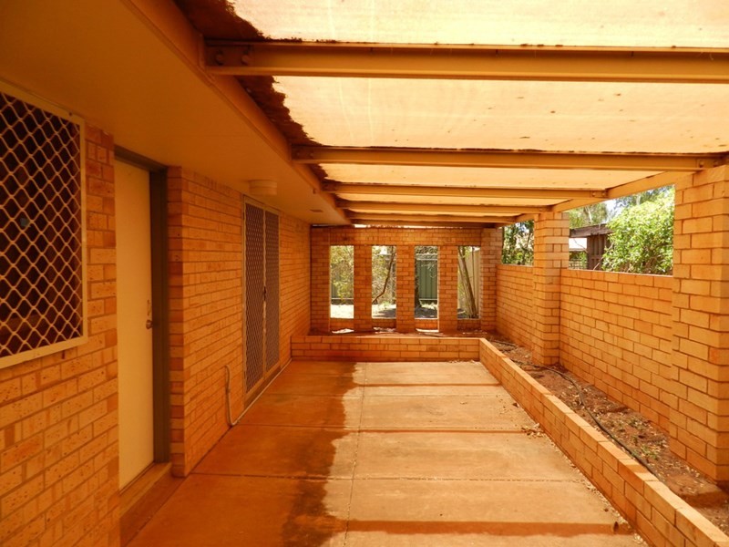 6 Delamere Place, South Hedland WA 6722