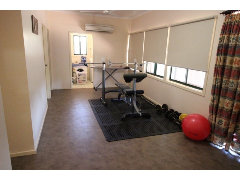 15 Skippers Loop, South Hedland WA 6722