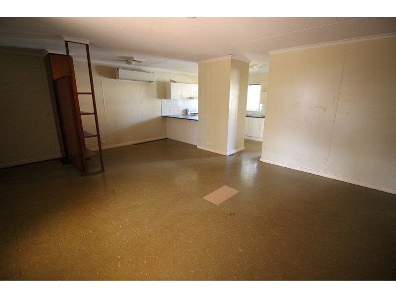 11 Judith Way, South Hedland WA 6722