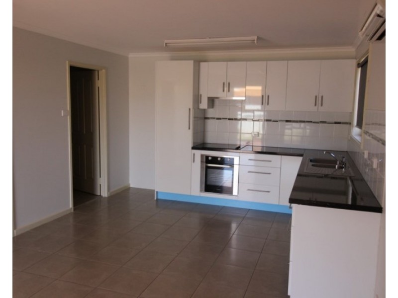 21C Boogalla Crescent, South Hedland WA 6722