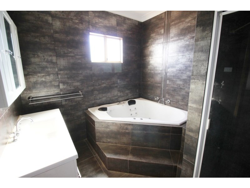 21 Leehey Street, Wedgefield WA 6721