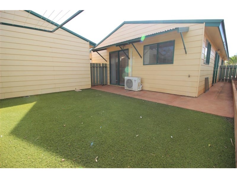 2/31 Spoonbill Crescent, South Hedland WA 6722