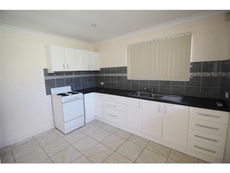 2/31 Spoonbill Crescent, South Hedland WA 6722