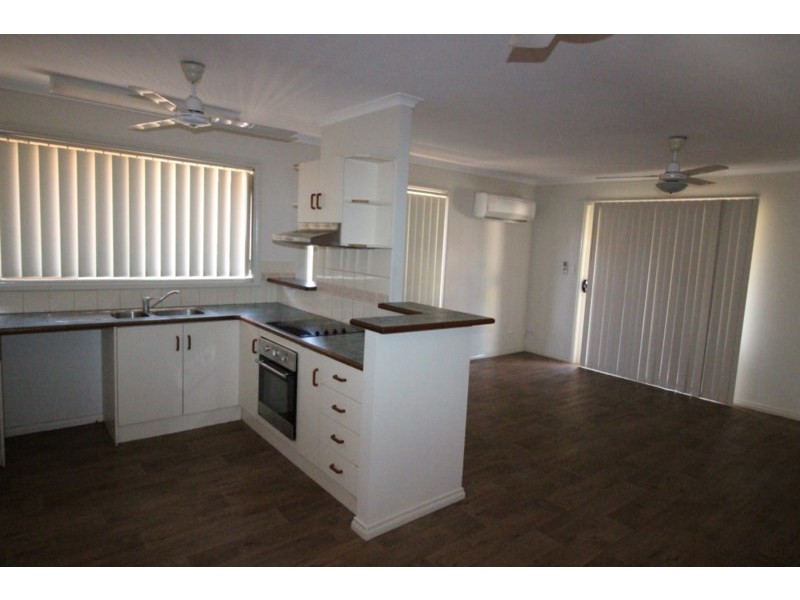 2/35 Egret Crescent, South Hedland WA 6722