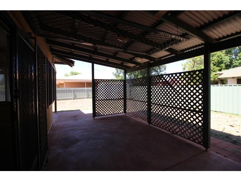 13 Skippers Loop, South Hedland WA 6722