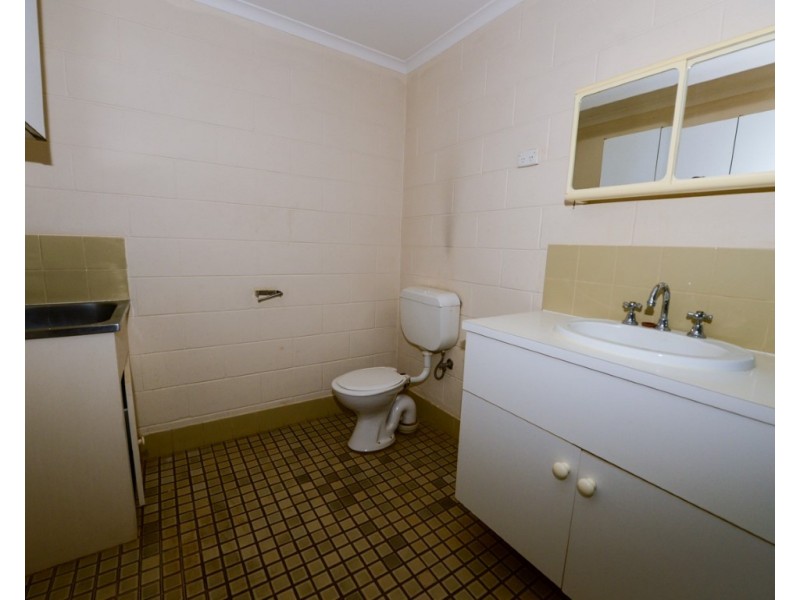 4D Eltona Close, South Hedland WA 6722