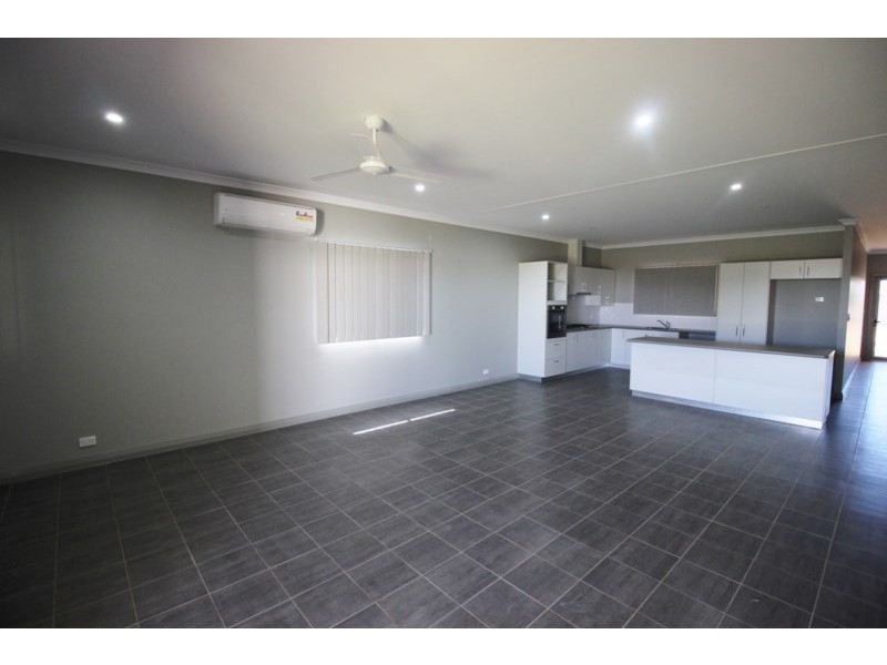 6 Crake Street, South Hedland WA 6722