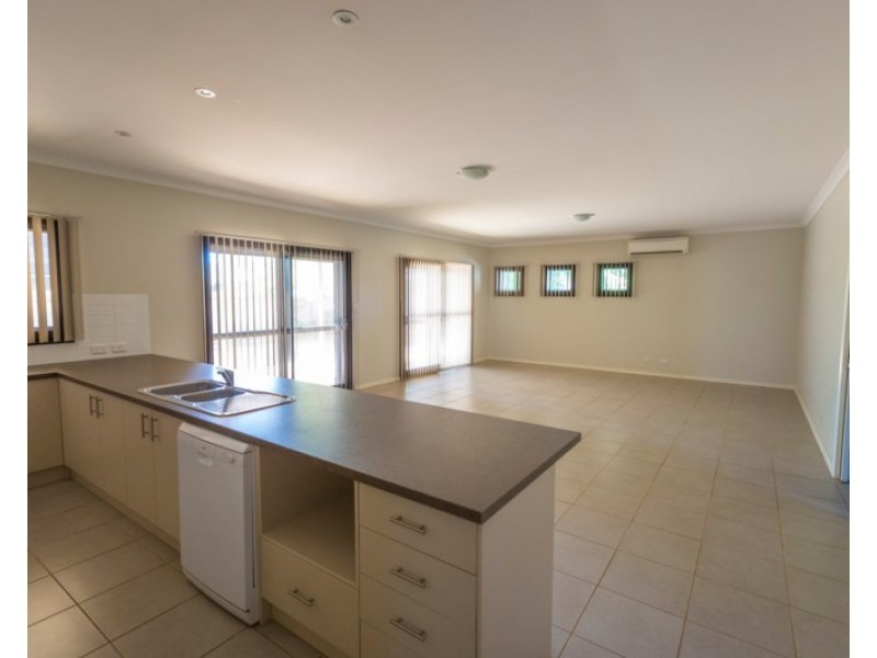 7 Beacon Close, South Hedland WA 6722