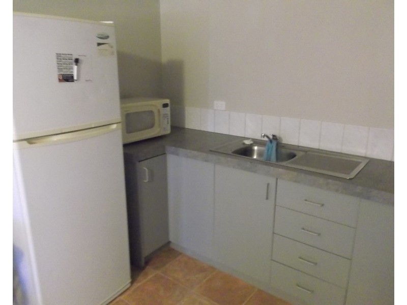 24/2 Scadden Road, South Hedland WA 6722