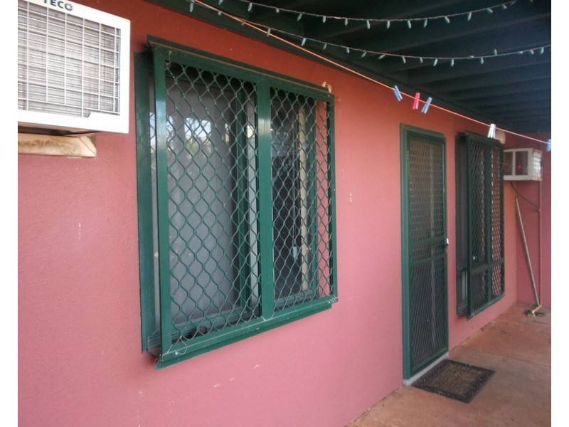 1/2 Scadden Road, South Hedland WA 6722