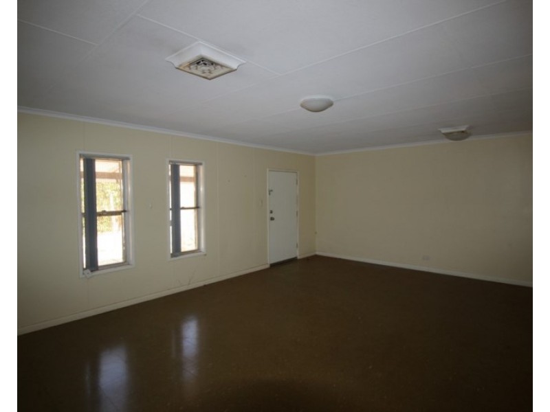 13 Mauger Place, South Hedland WA 6722