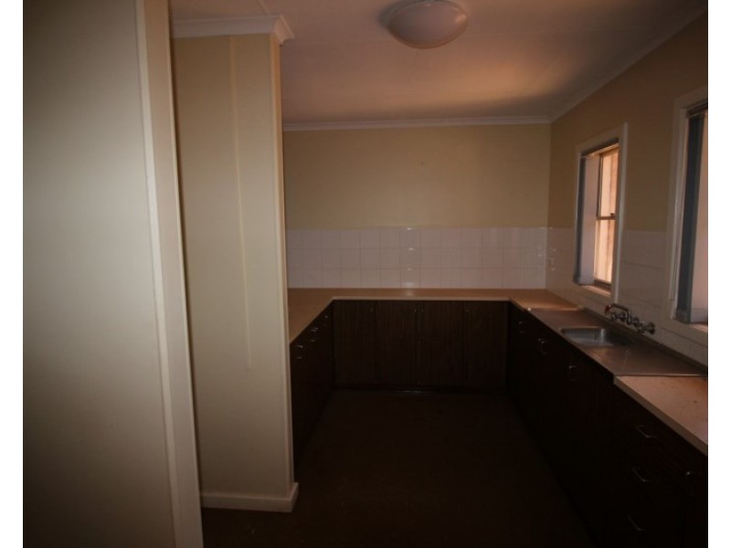 13 Mauger Place, South Hedland WA 6722