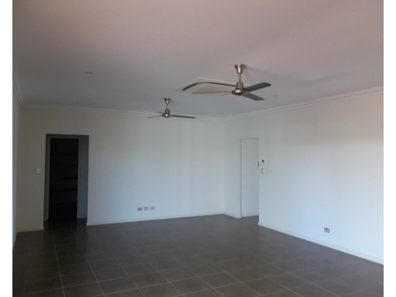 16 Nix Avenue, South Hedland WA 6722